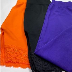 Three pieces. Two short. & One pant long Lycras.